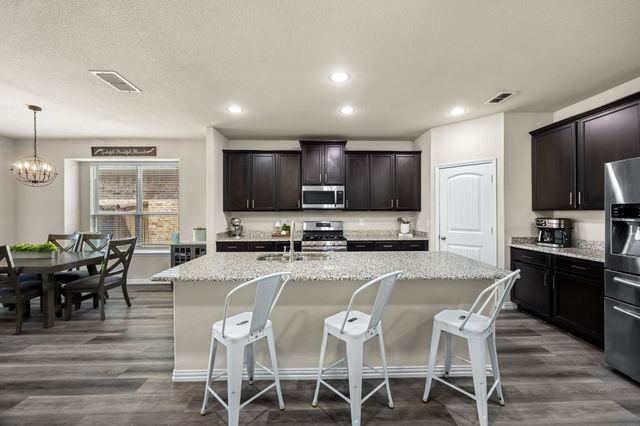 1701 Ridge Creek Lane, Aubrey, TX 76227