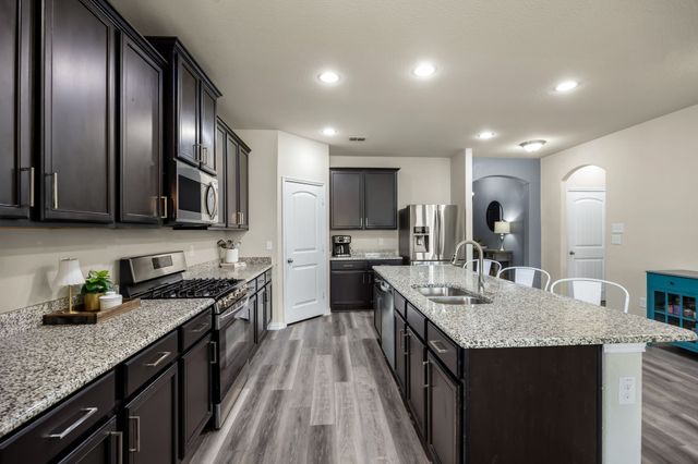 1701 Ridge Creek Lane, Aubrey, TX 76227