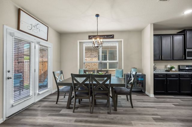 1701 Ridge Creek Lane, Aubrey, TX 76227