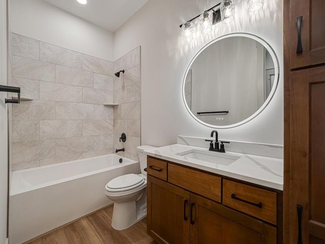 16782 Ward Lake Drive NW, Andover, MN 55304