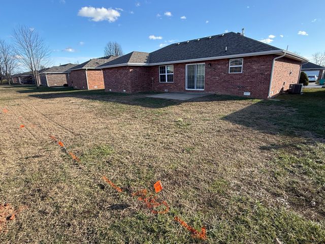 4427 W Delmar Street, Springfield, MO 65802