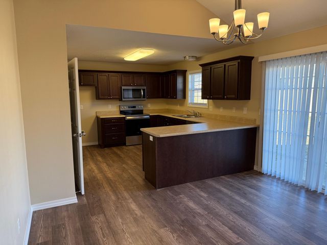 4427 W Delmar Street, Springfield, MO 65802