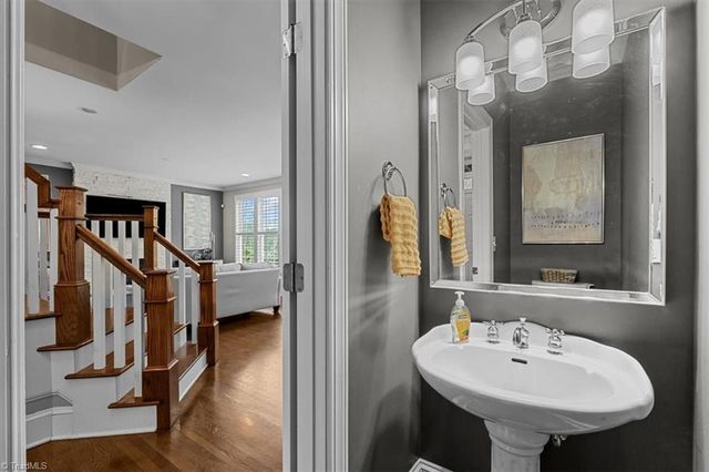 5002 Bearberry Point, Greensboro, NC 27455