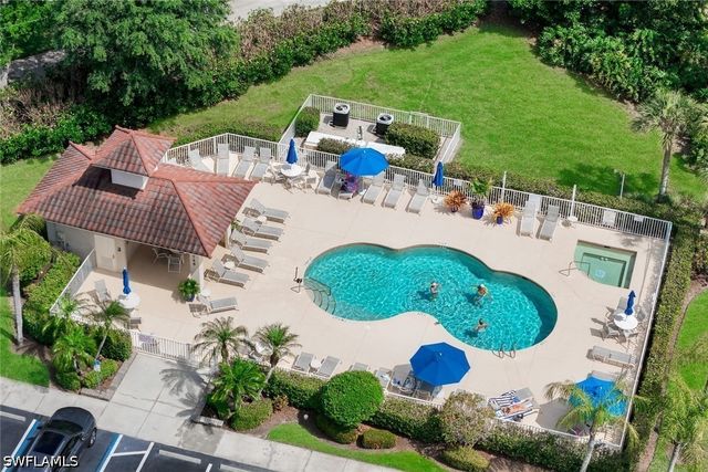 2760 Cypress Trace CIR 2528, Naples, FL 34119