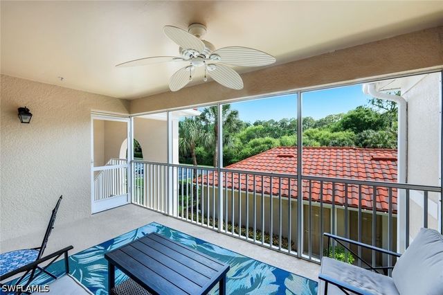 2760 Cypress Trace CIR 2528, Naples, FL 34119