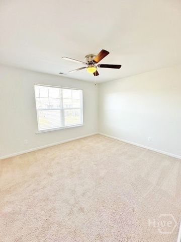 163 Hogan Drive, Richmond Hill, GA 31324