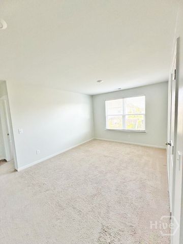 163 Hogan Drive, Richmond Hill, GA 31324