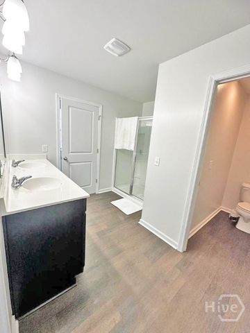 163 Hogan Drive, Richmond Hill, GA 31324