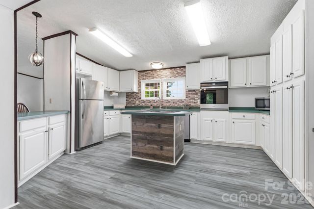 3307 Baltimore Road, East Bend, NC 27018