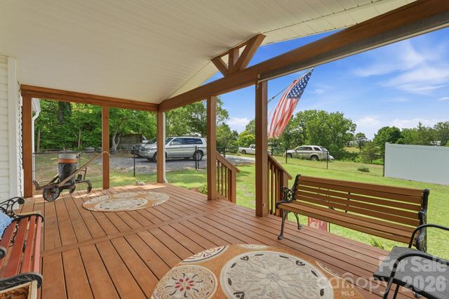 3307 Baltimore Road, East Bend, NC 27018