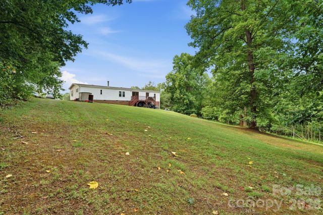 3307 Baltimore Road, East Bend, NC 27018