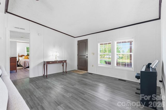 3307 Baltimore Road, East Bend, NC 27018