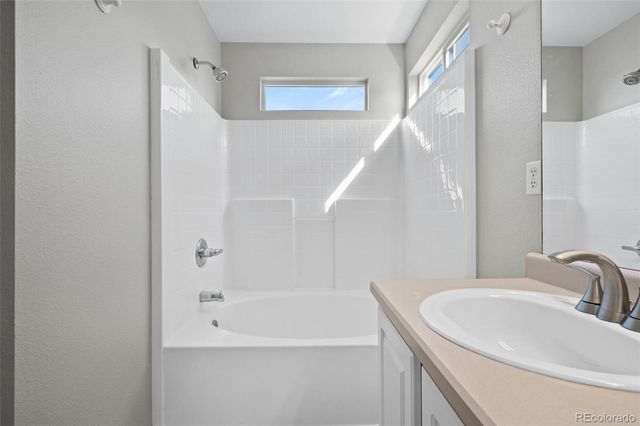 10054 Kingston Court, Highlands Ranch, CO 80130