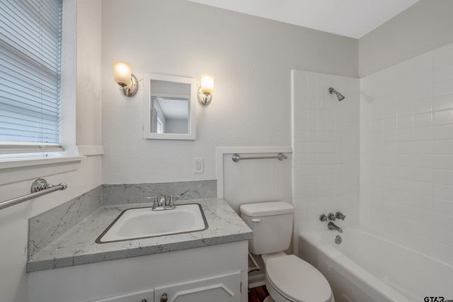 7576 Brookhollow, Tyler, TX 75707