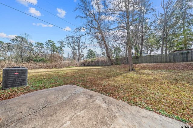 7576 Brookhollow, Tyler, TX 75707