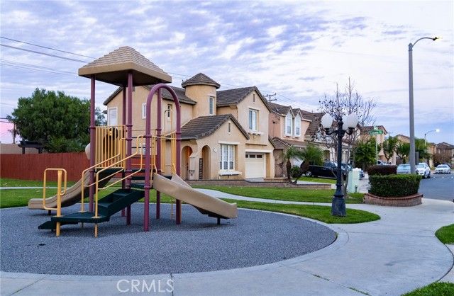 276 Cambria, Carson, CA 90745