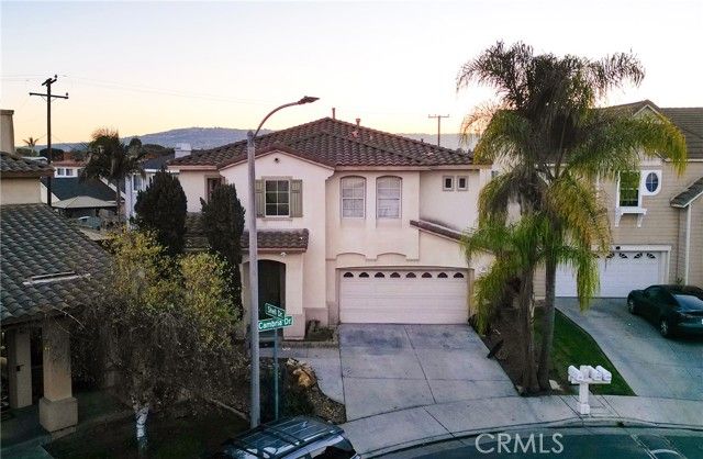 276 Cambria, Carson, CA 90745