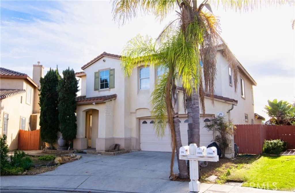 276 Cambria, Carson, CA 90745