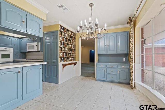 4021 New Copeland Rd, Tyler, TX 75701