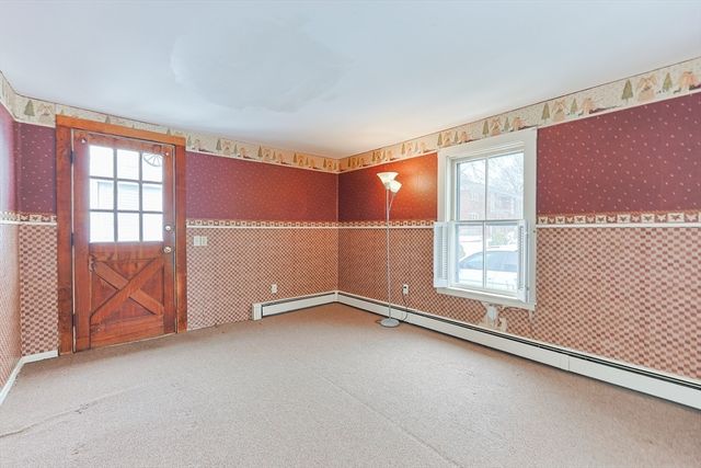 218 High St, North Attleboro, MA 02760