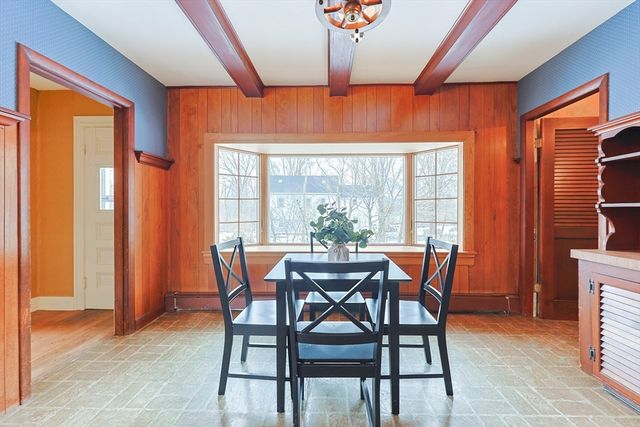 218 High St, North Attleboro, MA 02760