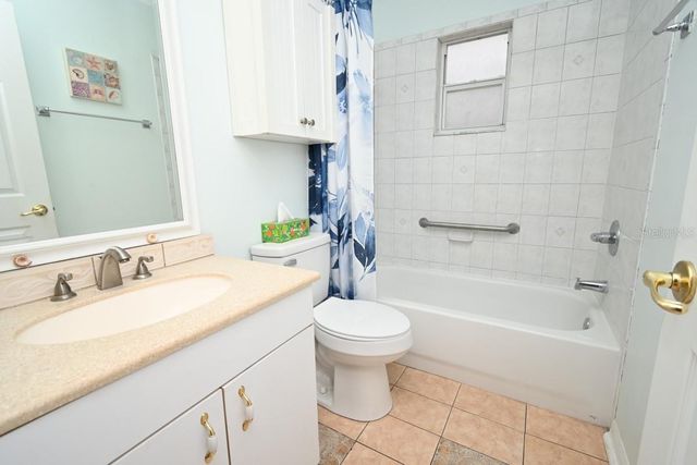 12125 KNOTTY PINE LOOP, San Antonio, FL 33576