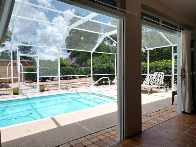 12125 KNOTTY PINE LOOP, San Antonio, FL 33576