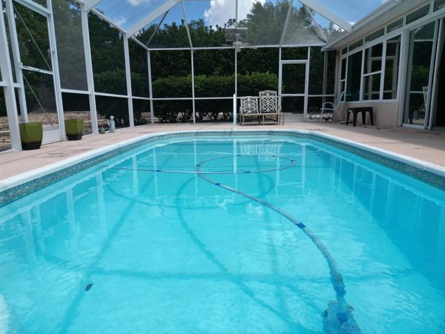 12125 KNOTTY PINE LOOP, San Antonio, FL 33576