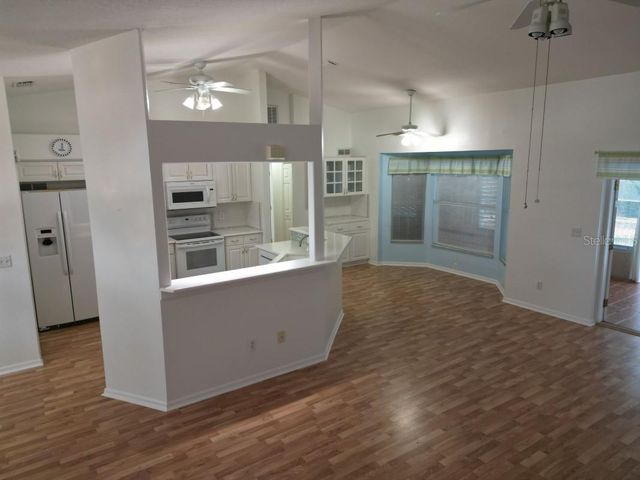 12125 KNOTTY PINE LOOP, San Antonio, FL 33576