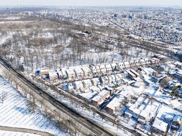 108 Jackie Robinson Parkway, Brooklyn, NY 11207