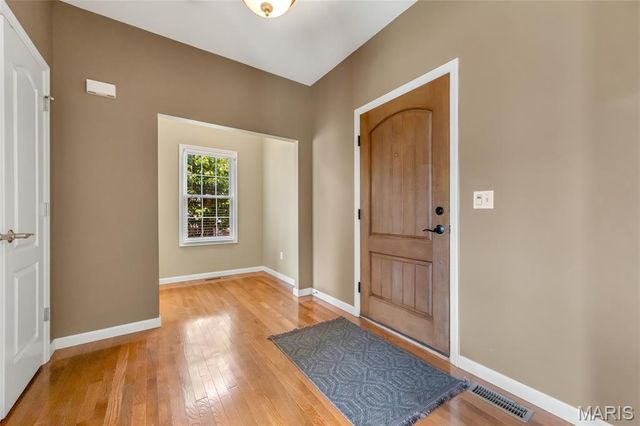 1266 Harmony Lake Drive, St Peters, MO 63376