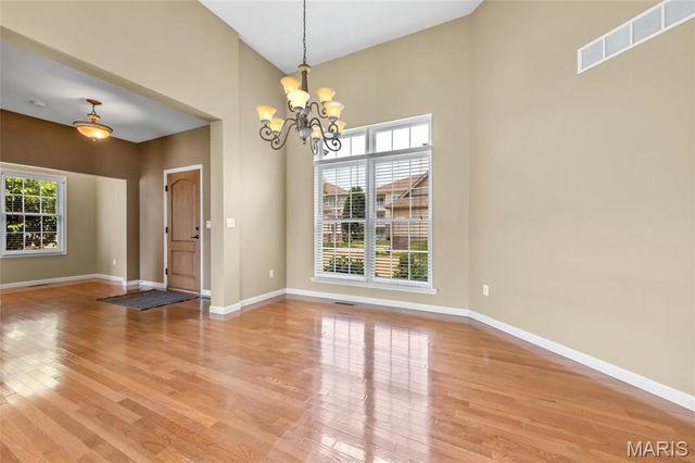 1266 Harmony Lake Drive, St Peters, MO 63376