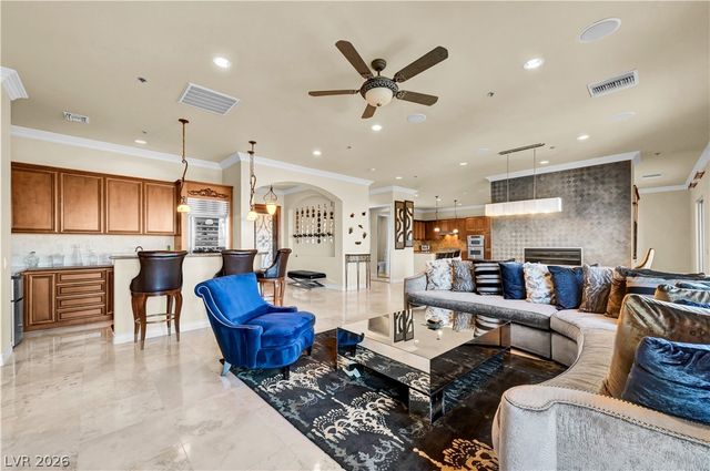 15 Via Mantova 401, Henderson, NV 89011