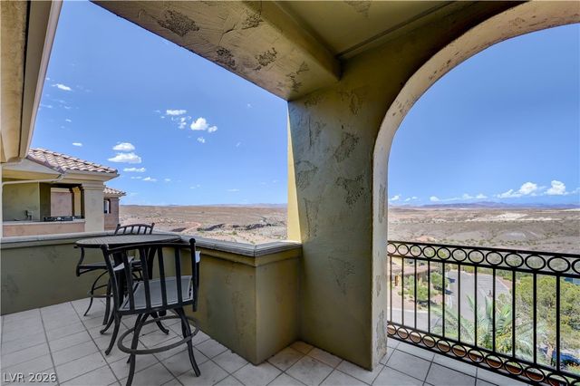 15 Via Mantova 401, Henderson, NV 89011