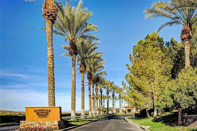 15 Via Mantova 401, Henderson, NV 89011