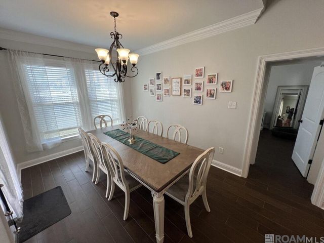 14401 Sterling Oaks Dr, Gonzales, LA 70737