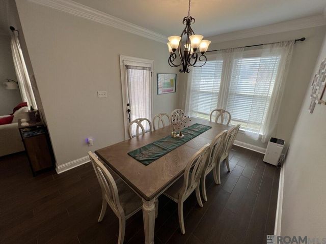 14401 Sterling Oaks Dr, Gonzales, LA 70737