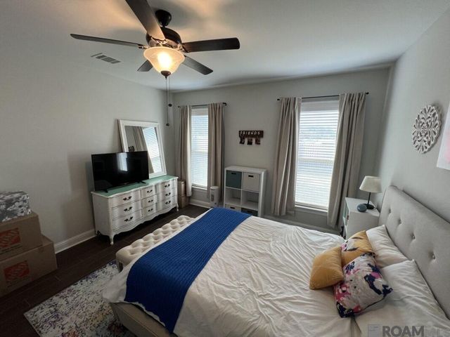 14401 Sterling Oaks Dr, Gonzales, LA 70737