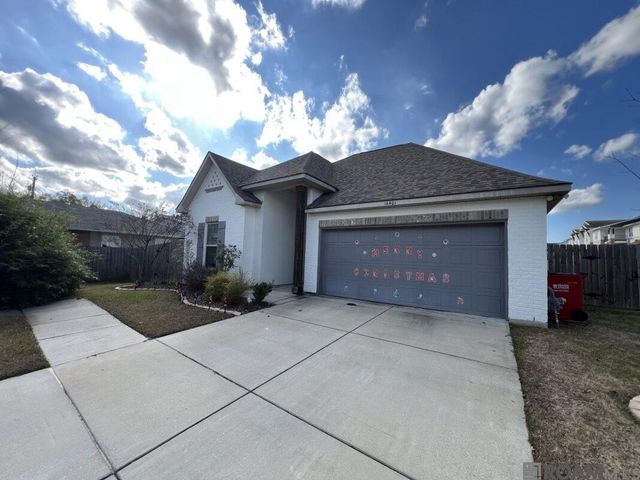 14401 Sterling Oaks Dr, Gonzales, LA 70737