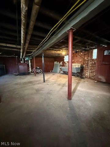 9916 Aetna Road, Cleveland, OH 44105