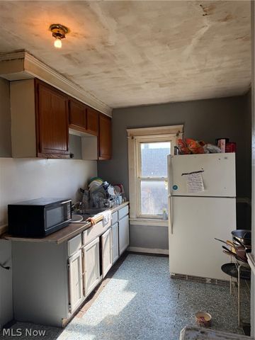 9916 Aetna Road, Cleveland, OH 44105