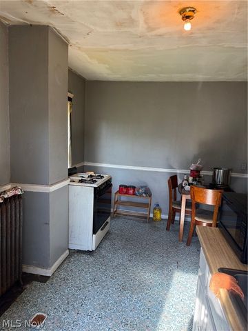 9916 Aetna Road, Cleveland, OH 44105