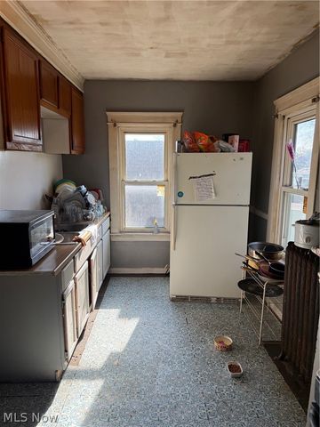 9916 Aetna Road, Cleveland, OH 44105