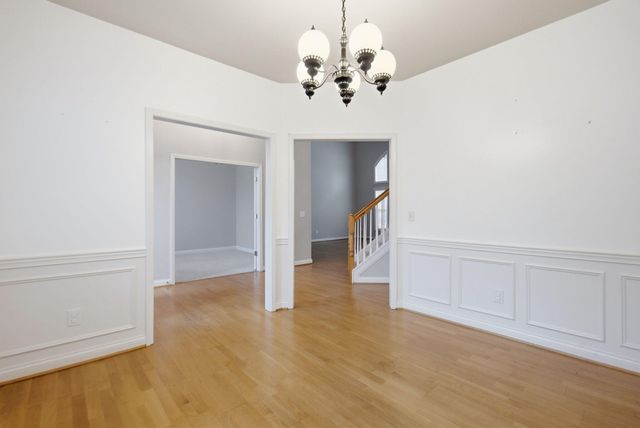 2784 Red Leaf Drive, Lexington, KY 40509