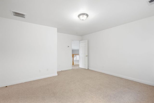 2784 Red Leaf Drive, Lexington, KY 40509