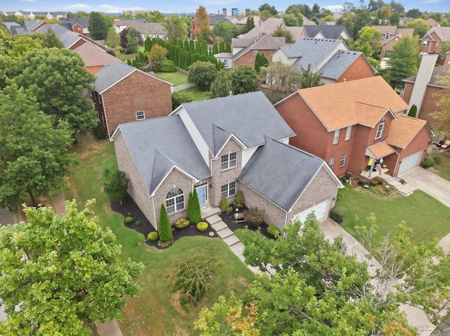 2784 Red Leaf Drive, Lexington, KY 40509