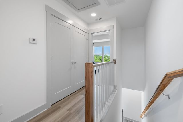903 Harper Lndg, Chapel Hill, TN 37034
