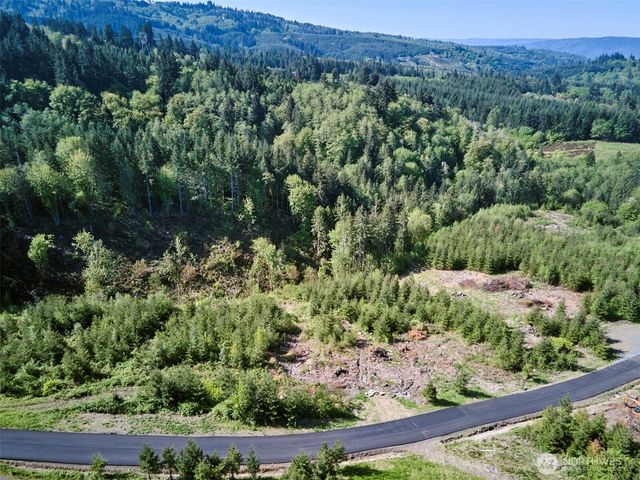 2 Bootjack Lane, Kelso, WA 98626