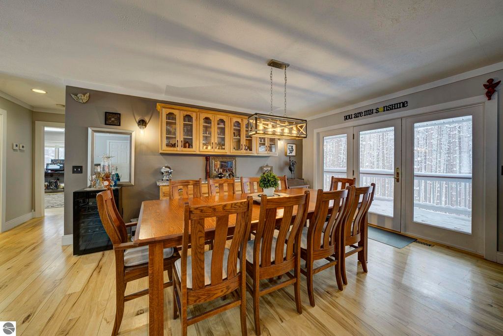 Image 17 of property listing at 16355 Hunt Club Road, Lake Ann, MI 49650