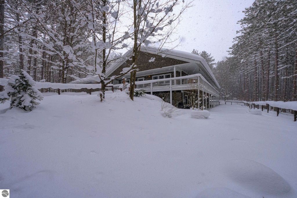 Image 58 of property listing at 16355 Hunt Club Road, Lake Ann, MI 49650